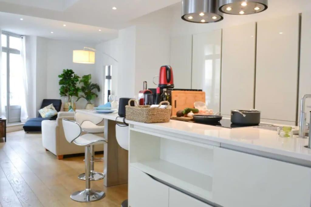 Appartement Centre-Ville Spacieux, Elegant / Climatisation Montpellier Exteriör bild